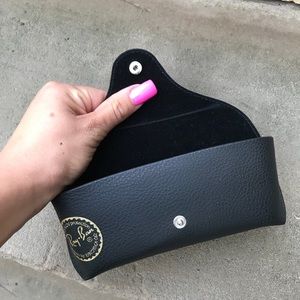 Ray-Ban Accessories - Black Ray ban case Ray-Ban Accessories - Black Ray ban case